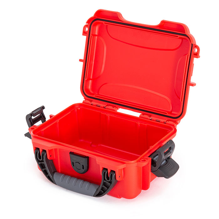 Nanuk 903 First Aid case Side Open