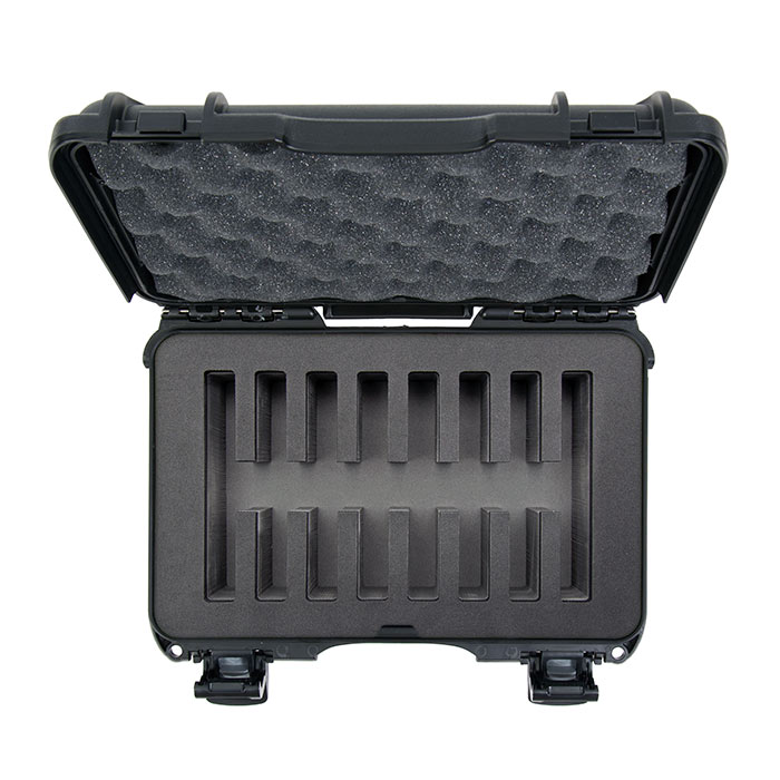 NANUK Outdoors 909 8-Knife Case  Black